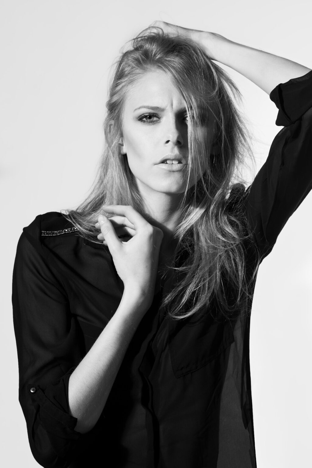 Daniel Gossmann Photographer for Stella Models Models Mercedes Wallisch